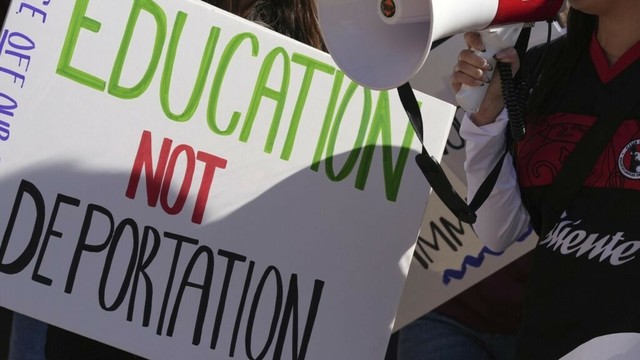 US government expands grounds for canceling international students' legal status